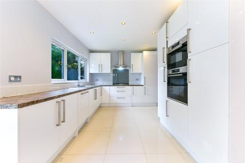 4 bedroom detached house to rent, Preston Road, West Wimbledon