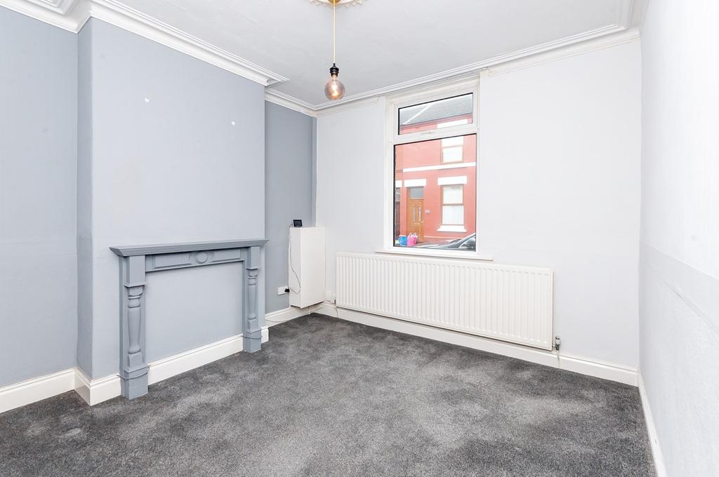 Vincent Street, St Helens, WA10 2 bed terraced house £100,000