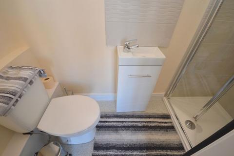 1 bedroom apartment to rent, Park Road, Widnes