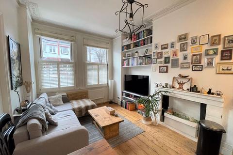 Romberg Road, Tooting Bec, SW17 8UA