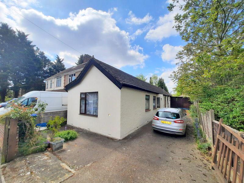 Conway Road, Hounslow 3 bed detached bungalow for sale £475,000