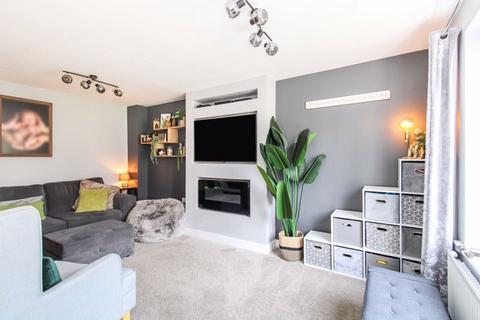 17 Scholars Way, Werrington, Stoke-on-trent, ST9 0FB
