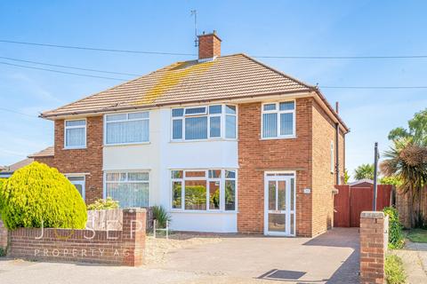 321 Clapgate Lane, Ipswich, IP3 0RT