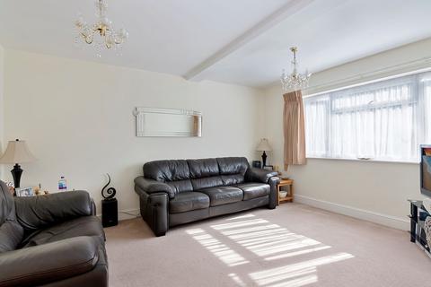 2 bedroom terraced house for sale - Odessa Road, Forest Gate, London, E7