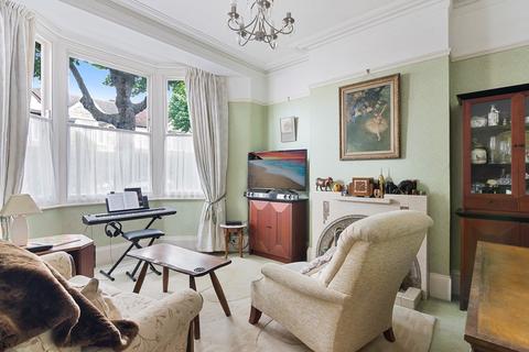 3 bedroom terraced house for sale - Hatherley Gardens, East Ham, London, E6