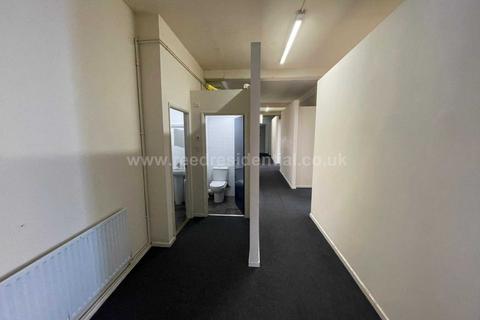 4 bedroom apartment to rent, Stoney Street, Nottingham