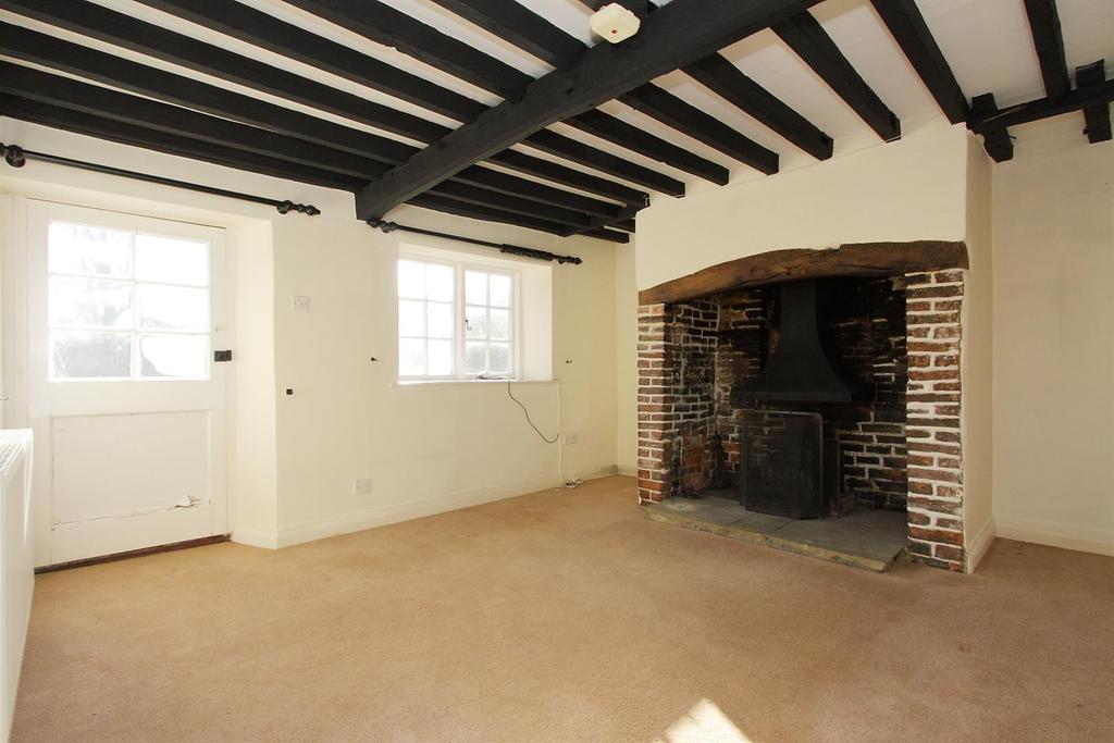Hutchins Cottage - Sitting Room.JPG