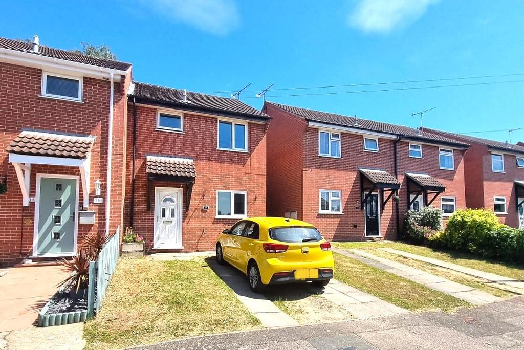 Lakeside Road, Ipswich 3 bed house £900 pcm (£208 pw)