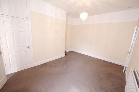 2 bedroom flat to rent, Woodbine Avenue, Wallsend