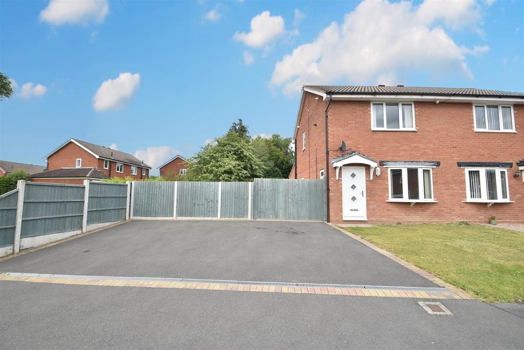 1 Oriel Way, Radbrook, Shrewsbury SY3 6AS 2 bed semidetached house for sale £245,000