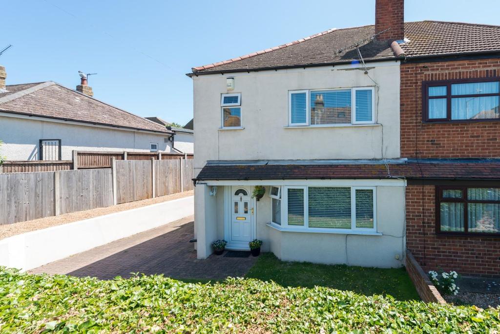 Newington Road, Ramsgate 3 bed semi-detached house - £315,000