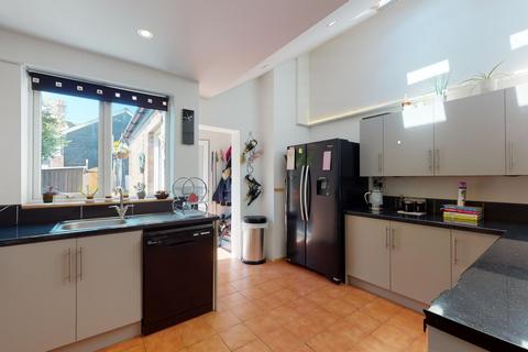 46 Alexandra Road, Ramsgate, CT11 7HX