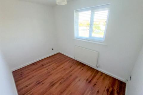 8 Ffordd Elan, Rhyl, LL18 4HQ