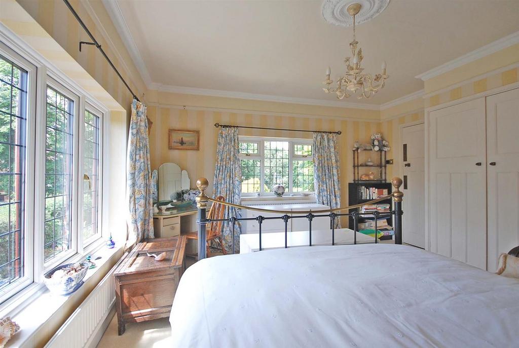 Bedroom 2c.jpg