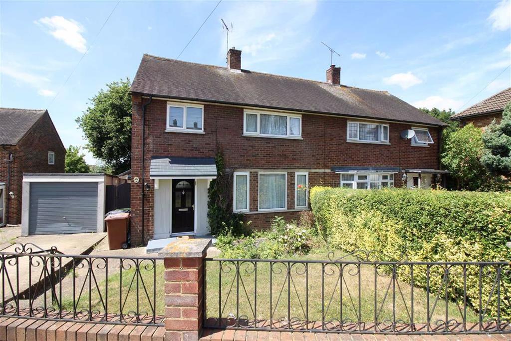 Stapleton Road, Borehamwood, Herts 3 bed semidetached house for sale