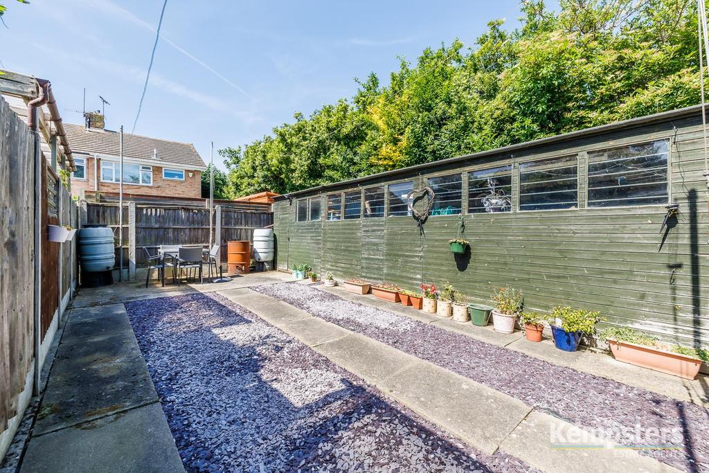 Rear Garden 1.jpg