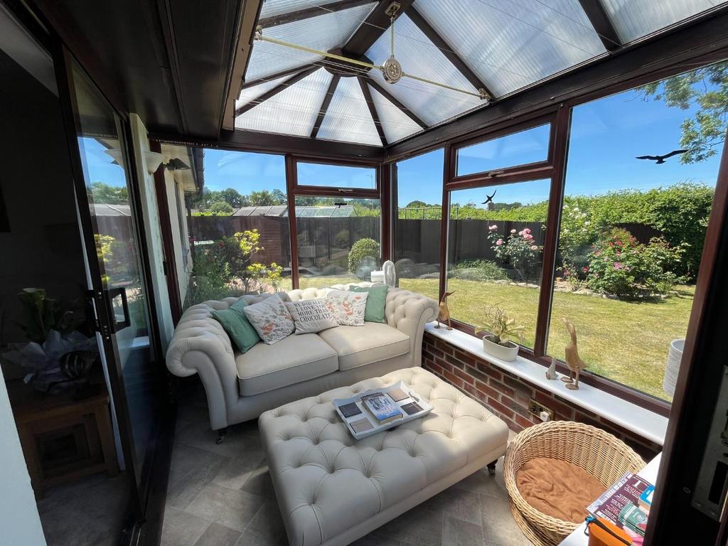 High Howe Lane, Bournemouth 3 bed detached bungalow £429,995