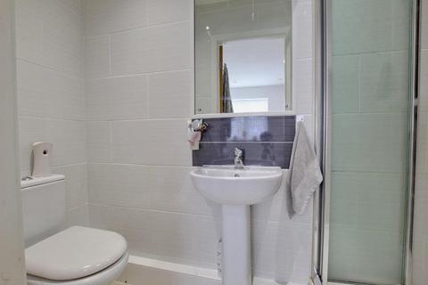 Apartment 11, Broadway House Broadway, Hornsea, HU18 1PZ