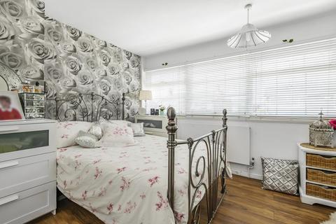 39 Bents Close, Clapham, Bedford, MK41 6DZ