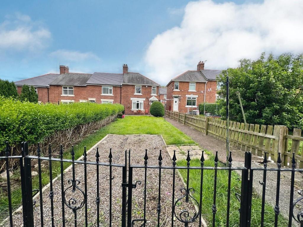 Second Avenue, Chester Le Street 3 bed end of terrace house £105,000