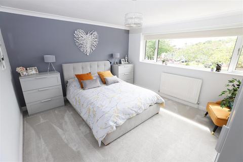 35 Broadmeadows, East Herrington, Sunderland, SR3 3RF