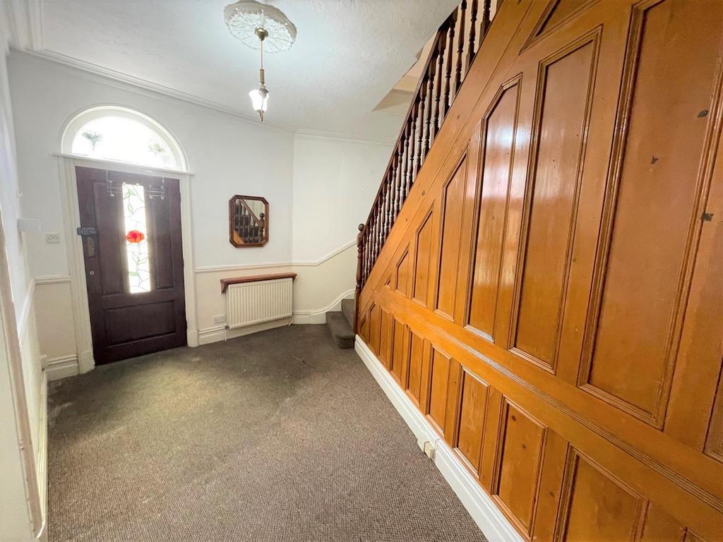Henrietta Street, Leigh 3 bed terraced house £129,950