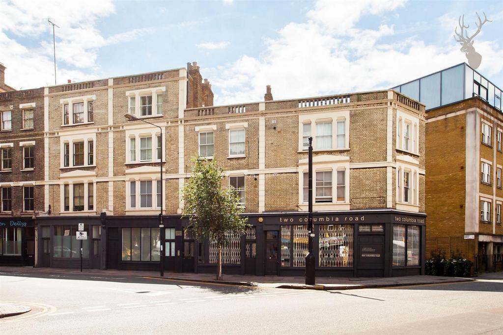 Columbia Road, London 1 bed flat £2,100 pcm (£485 pw)