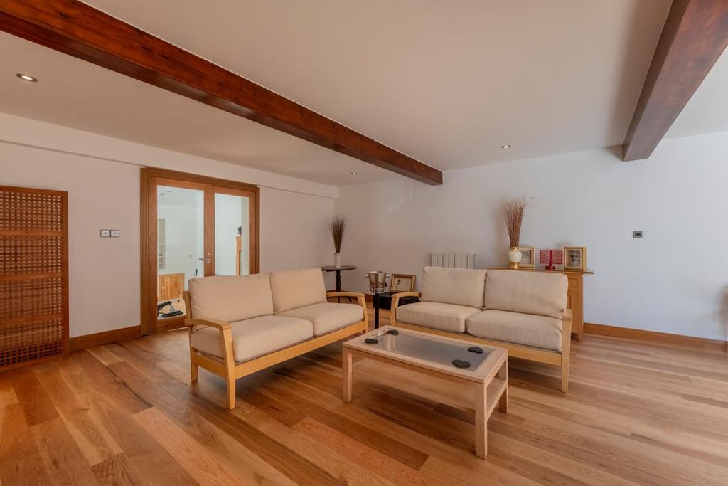 Mill Pool House-009.JPG