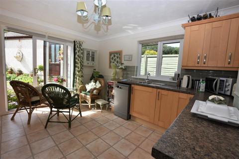 22 Forth An Cos, Ponsanooth, Truro, TR3 7RJ