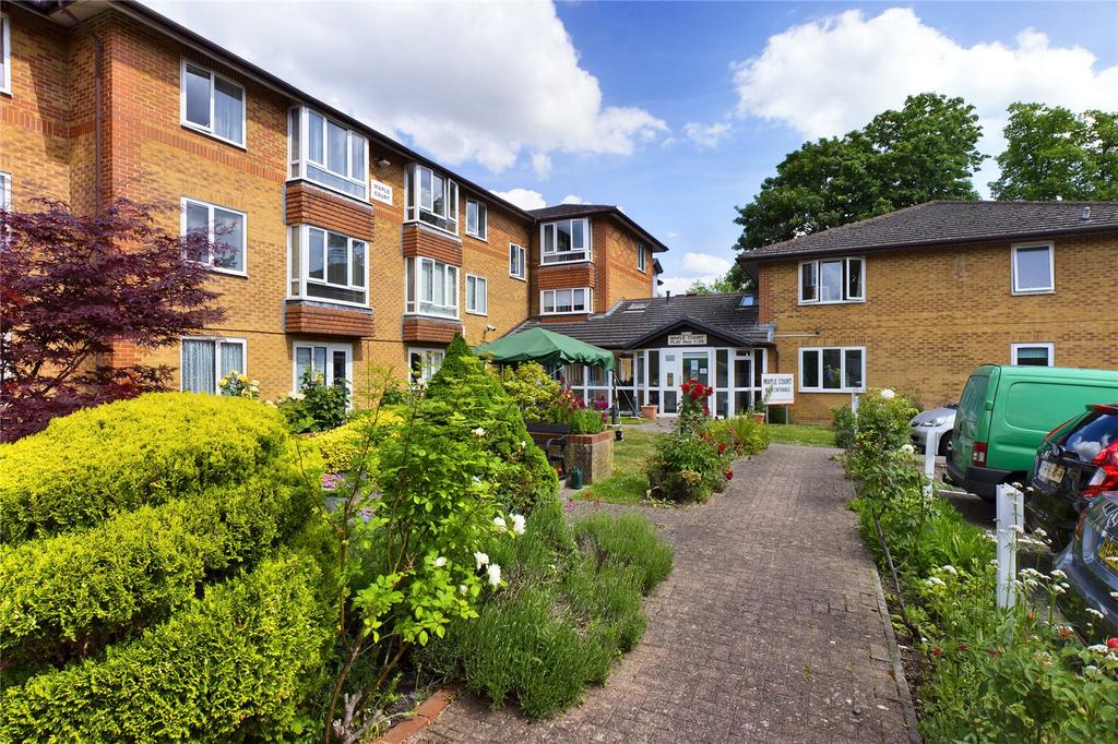 Maple Court, 9 Pinner Hill Road, Pinner, HA5 1 bed apartment for sale