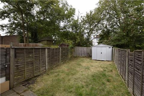 1 bedroom flat to rent, Leith Close, Kingsbury, London, NW9