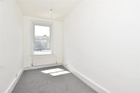 2 bedroom flat for sale - Chingford Road, London