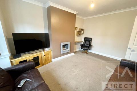 4 bedroom semi-detached house to rent, Castle Avenue, Epsom KT17