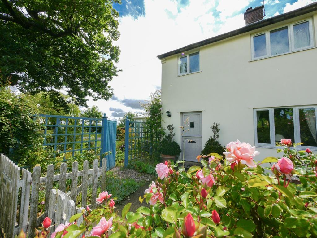 Bucks Green,Bedingfield,Eye,IP23 7LG 3 bed semidetached house for sale