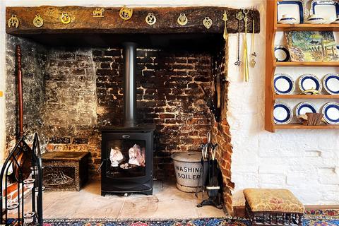 Peartree Cottage Arundel Road, Angmering, Littlehampton, BN16 4JR