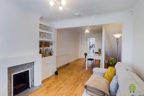 4 East Road, Welling, DA16 3DT