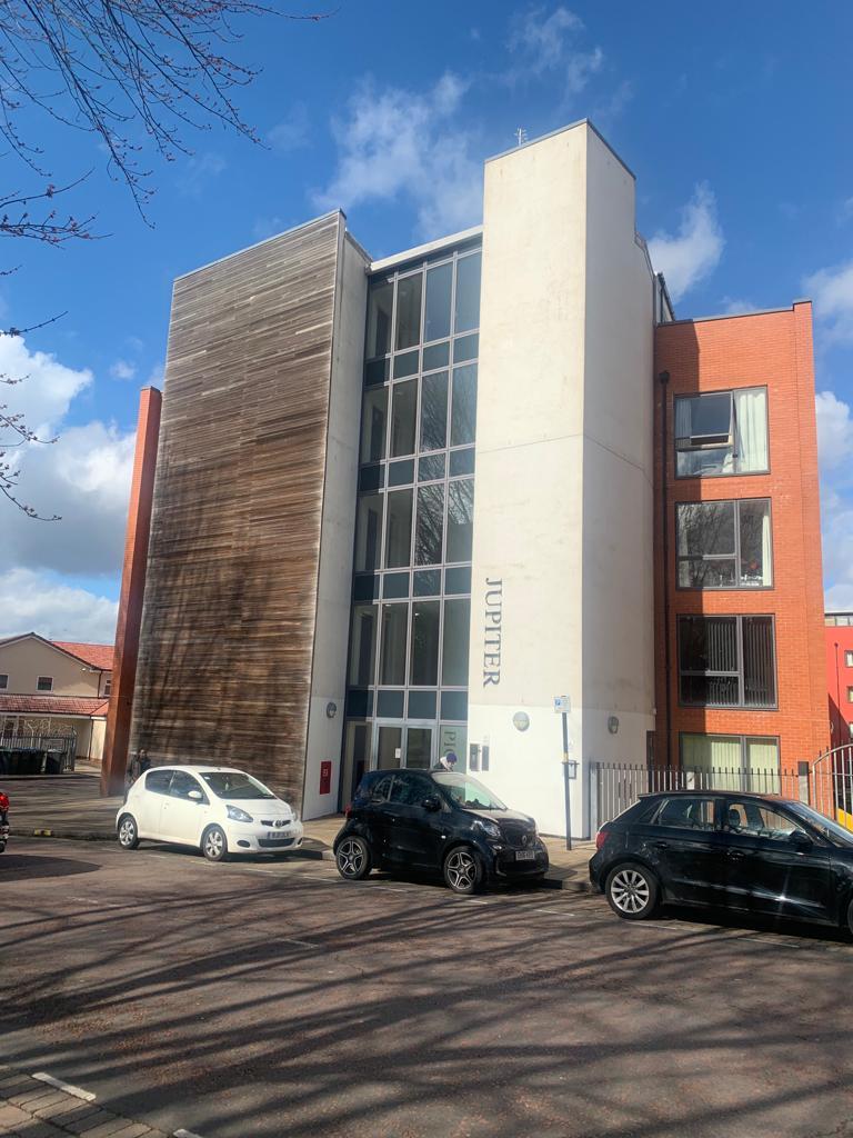 1 Bedroom Studio Apartment To Let