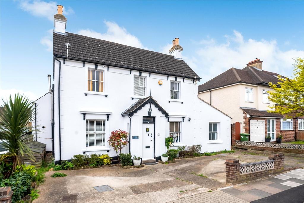Pope Road, Bromley, Kent, BR2 4 bed detached house