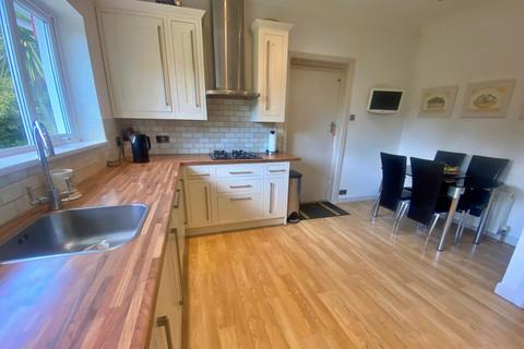 20a West Overcliff Drive, Bournemouth, BH4 8AA