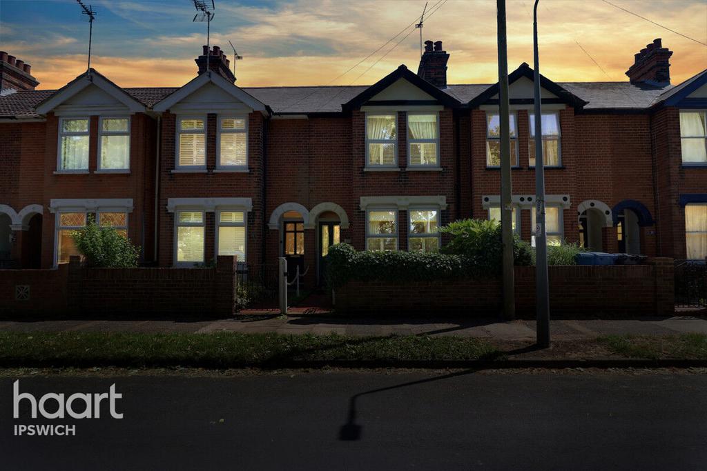 King Edward Road, Ipswich 3 bed terraced house for sale £270,000