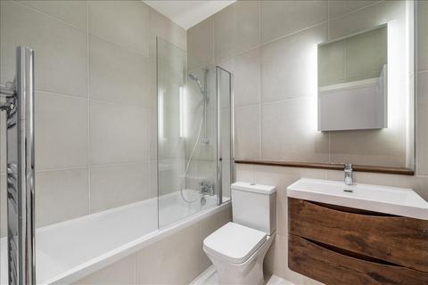 2 bedroom flat to rent, Brixton Road, London, SW9