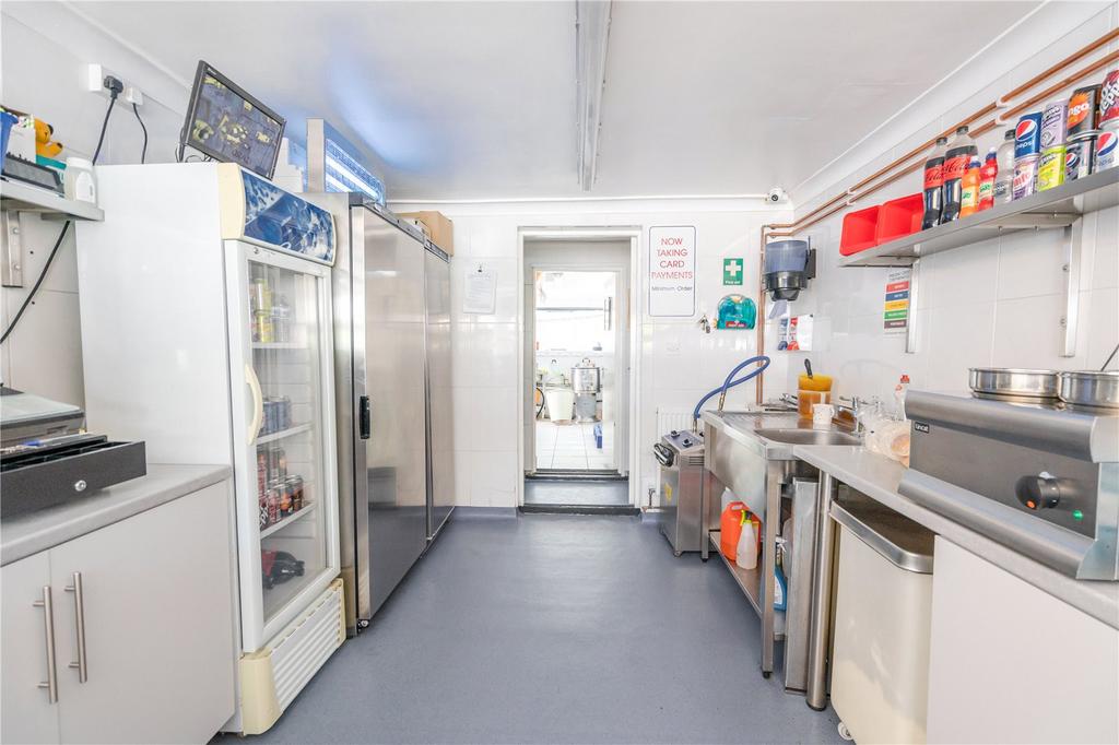Kitchen Area (2)