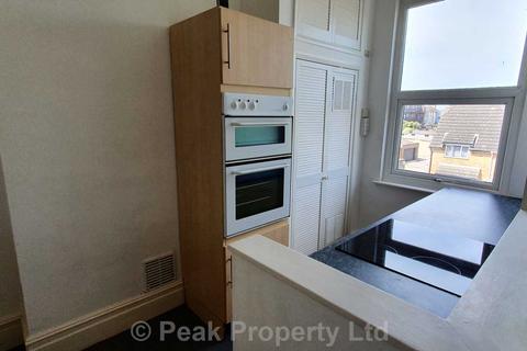 3 Camper Road, Southend-on-sea, SS1 2YR
