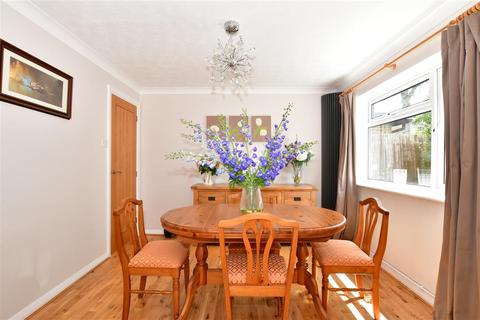 10 Appleby Close, Rochester, ME1 2BS