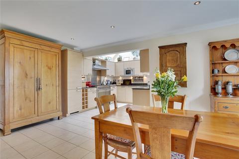 6 bedroom detached house to rent, Manor Fields, London Road, Southborough, Tunbridge Wells, TN4