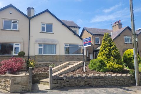 3 bedroom semi-detached house to rent, Stoney Bank Road, Earby BB18