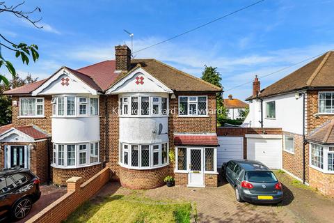 3 Scotsdale Road, London, SE12 8BS