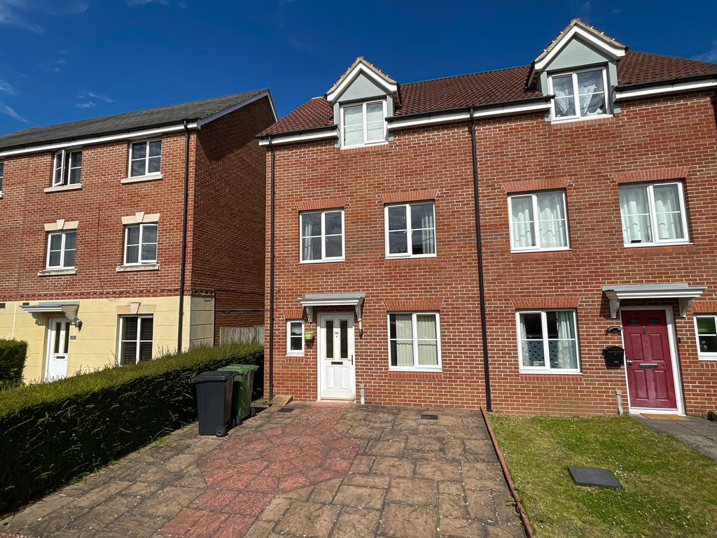 Waggoners Way, Saxon Gate, Hereford 4 bed semidetached house for sale