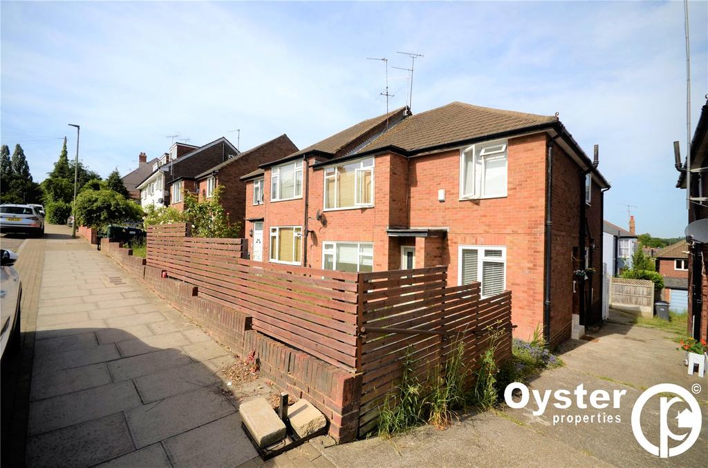 Alexandra Road, London, N10 3 bed apartment £2,000 pcm (£462 pw)