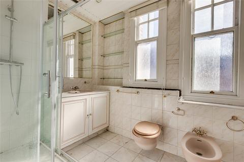 92 Oakwood Court, London, W14 8JZ